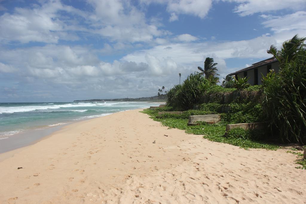 Club Koggala Village Exterior photo