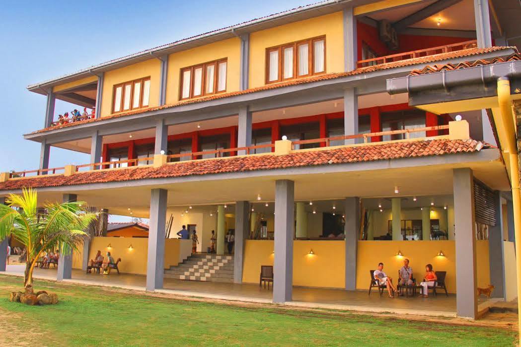 Club Koggala Village Exterior photo